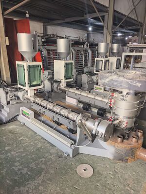 Film Extruder Machine with PLC Touch Screen Control System and Film Thickness 0.004 to 0.1mm Powered by Main Motor 7.5kw 11kw